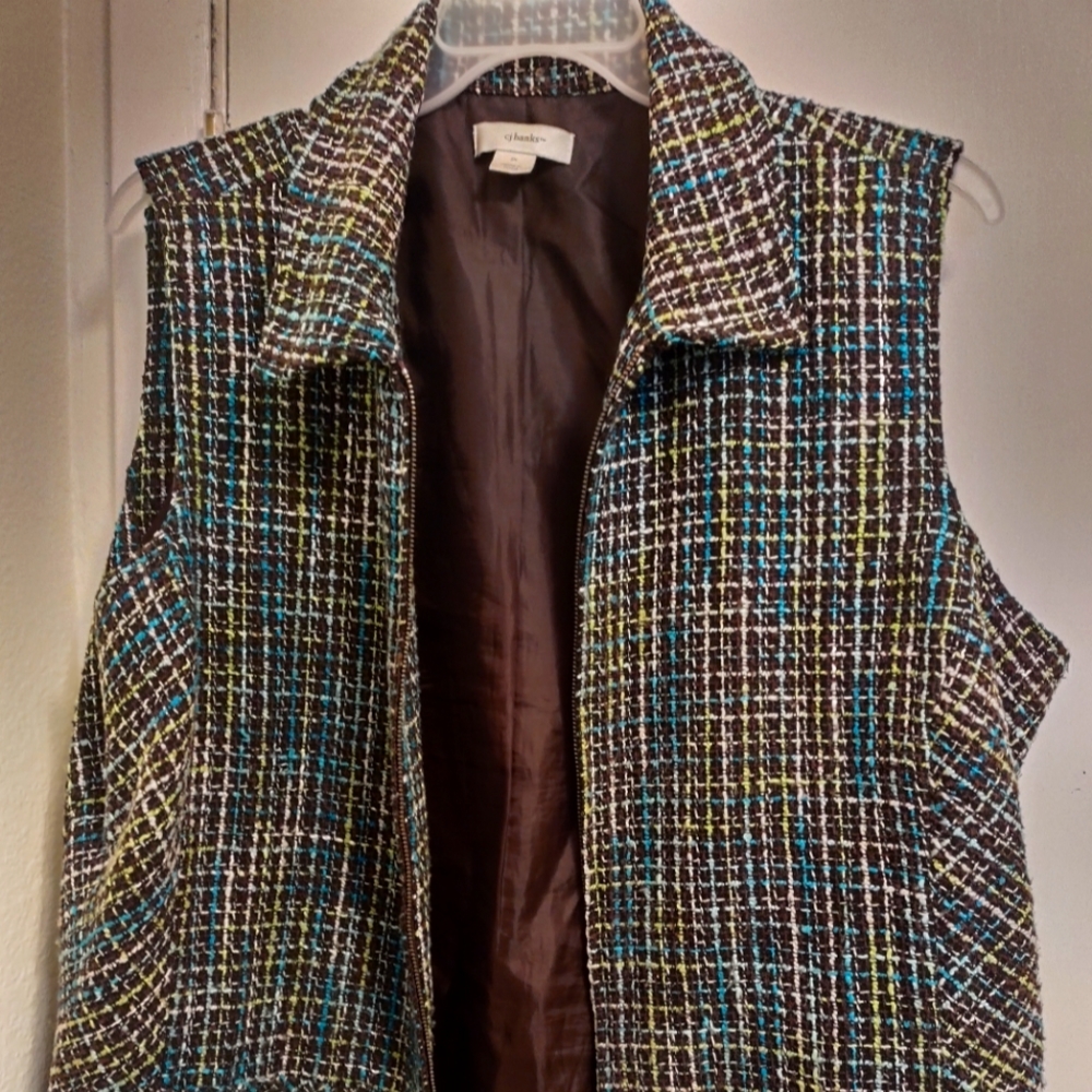 CJ Bank's Vest